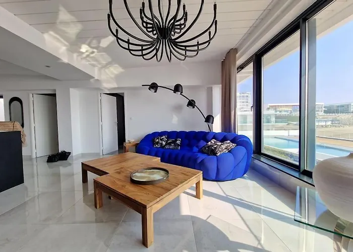 Apartment 5 Etoiles, Chic & Cozy, Piscine, Vue