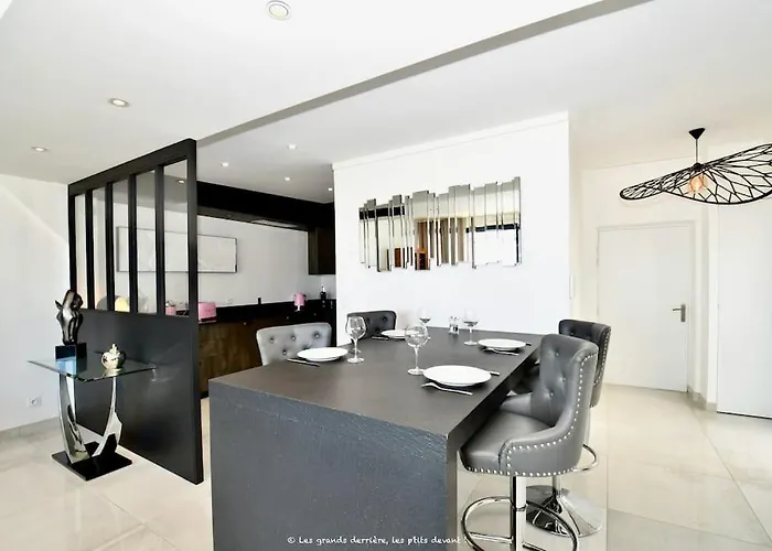 5 Etoiles, Chic & Cozy, Piscine, Vue Apartment